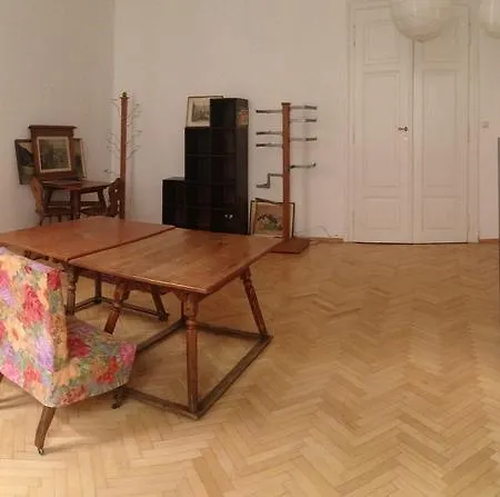 Hans Sachs Gasse 10