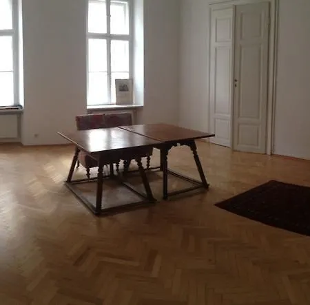 Apartment Hans Sachs Gasse 10 *