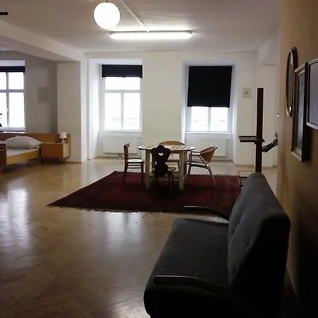 Hans Sachs Gasse 10
