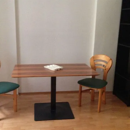 Apartment Hans Sachs Gasse 10