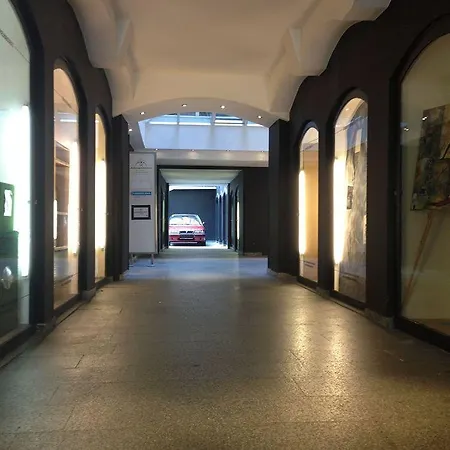 Apartment Hans Sachs Gasse 10 *